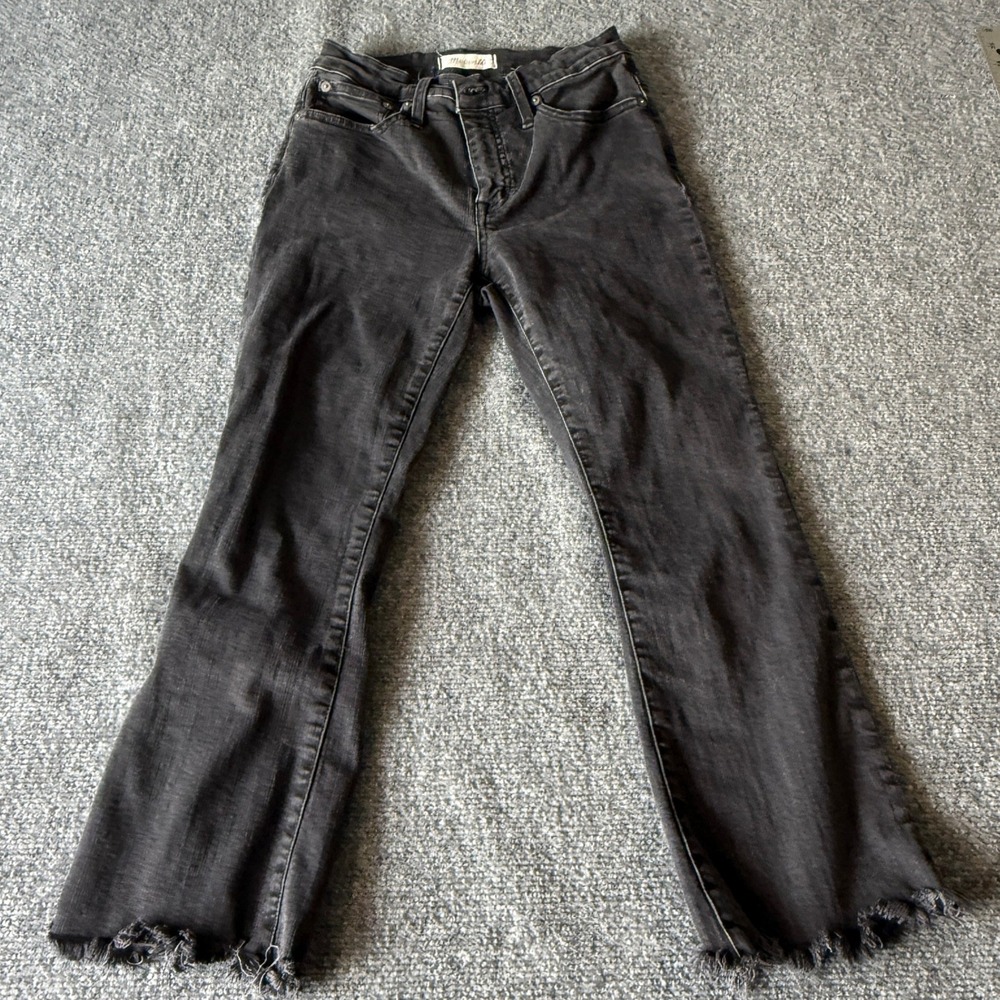 Madewell Cali Demi-Boot Jeans‎ Black Raw Chewed Hem 26P High Rise Stretch Denim